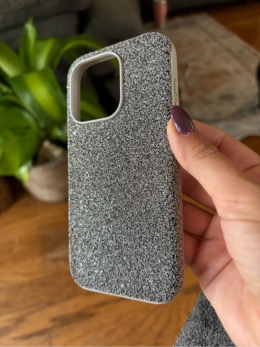 Swarovski High Smartphone Case for iPhone 15 Pro, silver tone crystals